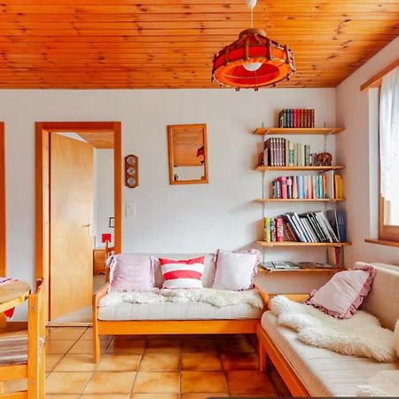 Gemuetliche Wohnung Mit Traumaussicht! Albinen Exteriör bild